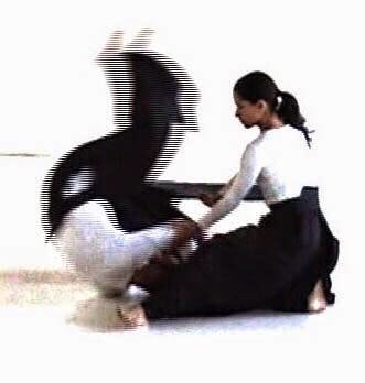4 Luglio Flowing contact con Soraya Perez :dall’aikido alla danza attraverso l’improvvisazione