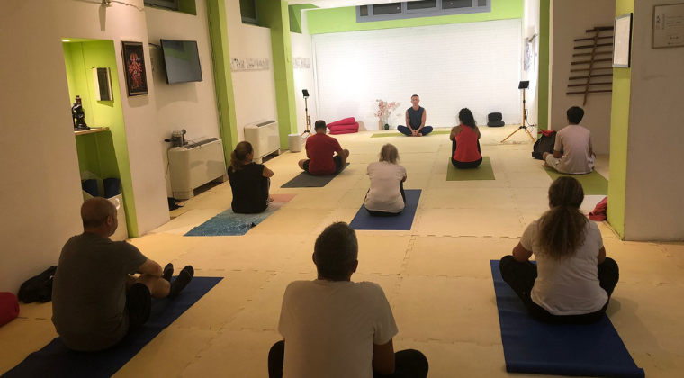 Introduzione allo Yoga con Ale Moretti